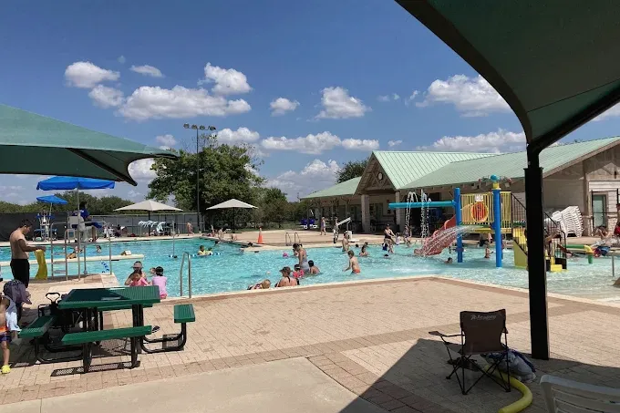 Elizabeth Milburn Pool