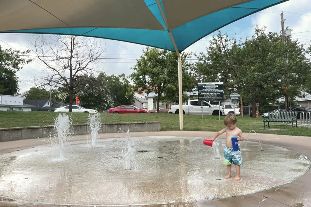 Lott Splash Pad