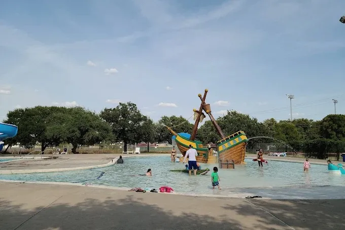 Micki Krebsbach Pool (Round Rock)